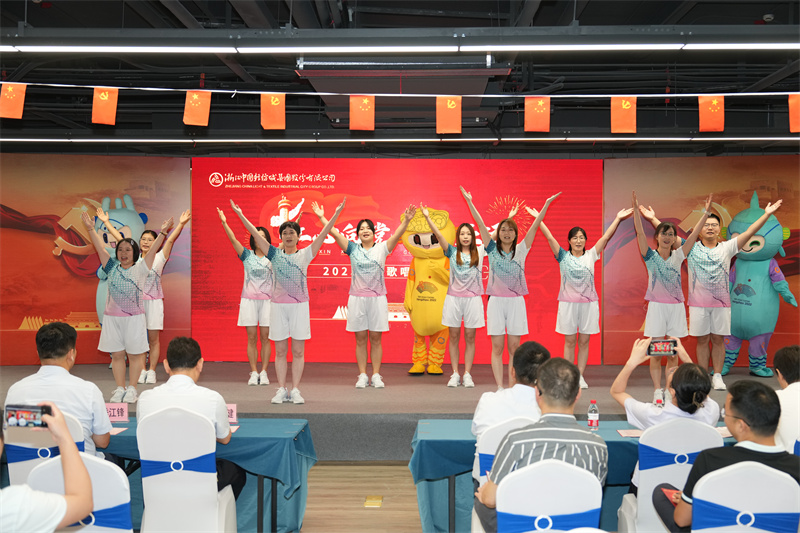 7公司开展七一主题歌唱汇演活动2.JPG