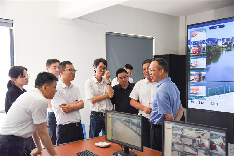副市长调研.jpg