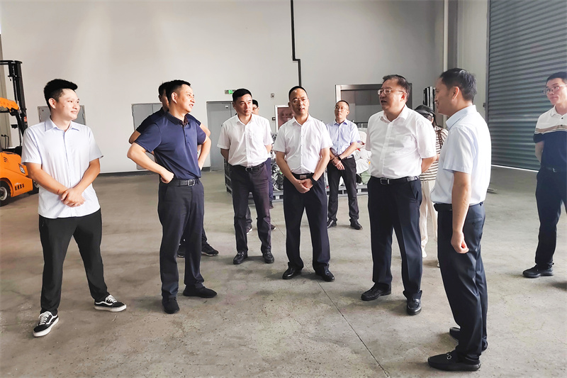 9.12市委副书记王涛02.jpg