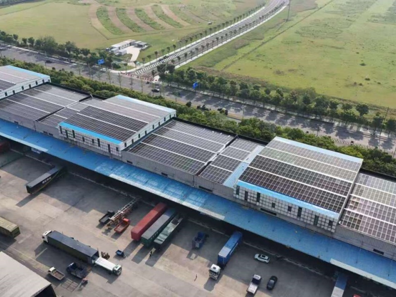 物流公司举行光伏发电启动仪式2_1.jpg