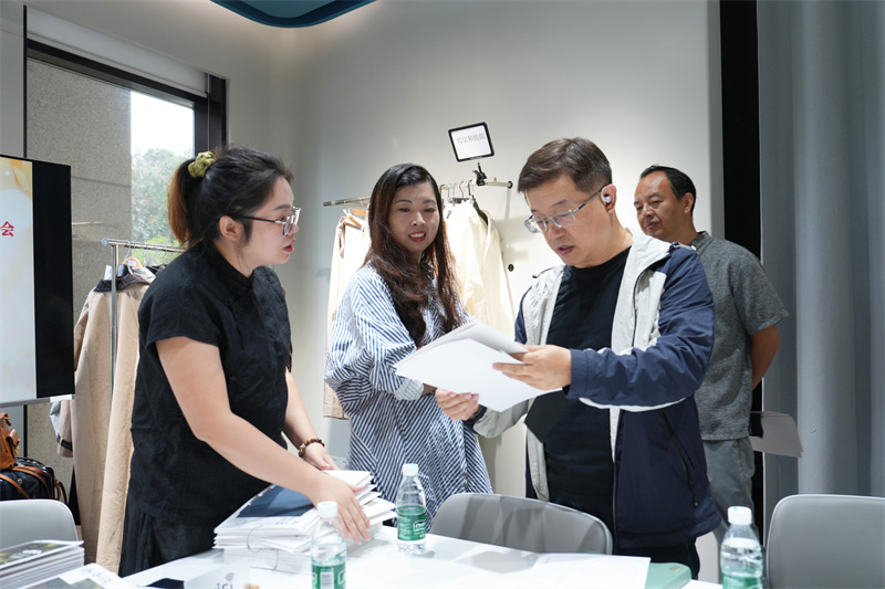 1760578070859557.jpg DSC04527.JPG