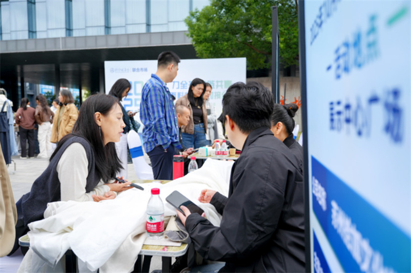 1761549222340097.jpg 931b8e0a437e0883a03156495087b212.jpg