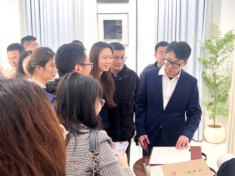 1762744026501325.jpg a237ac2fad05efce87d7ca6d0e76d3a9.jpg