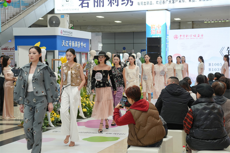 1764733634111343.jpg DSC07814.jpg